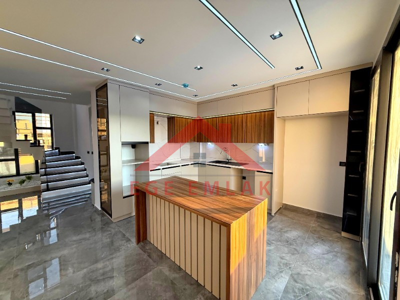 Didim'de Satılık 4+1 Tam Müstakil Villa