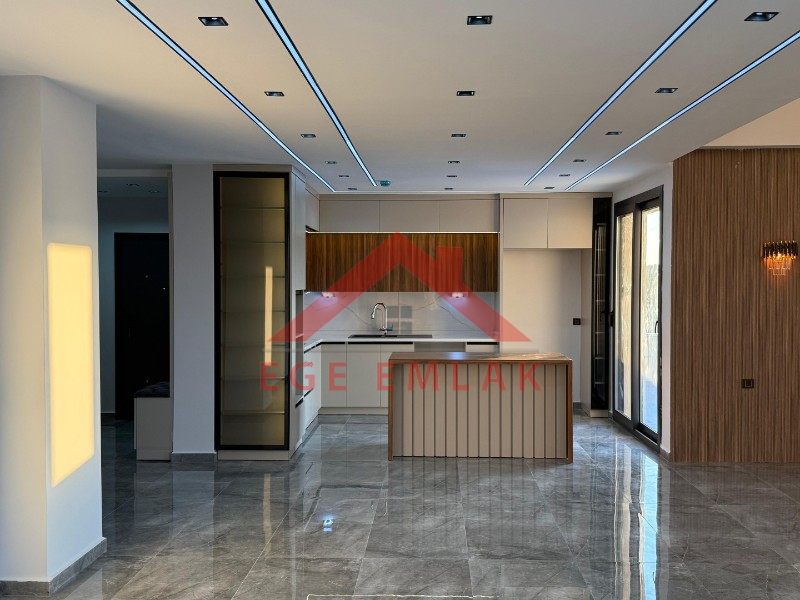 Didim'de Satılık 4+1 Tam Müstakil Villa