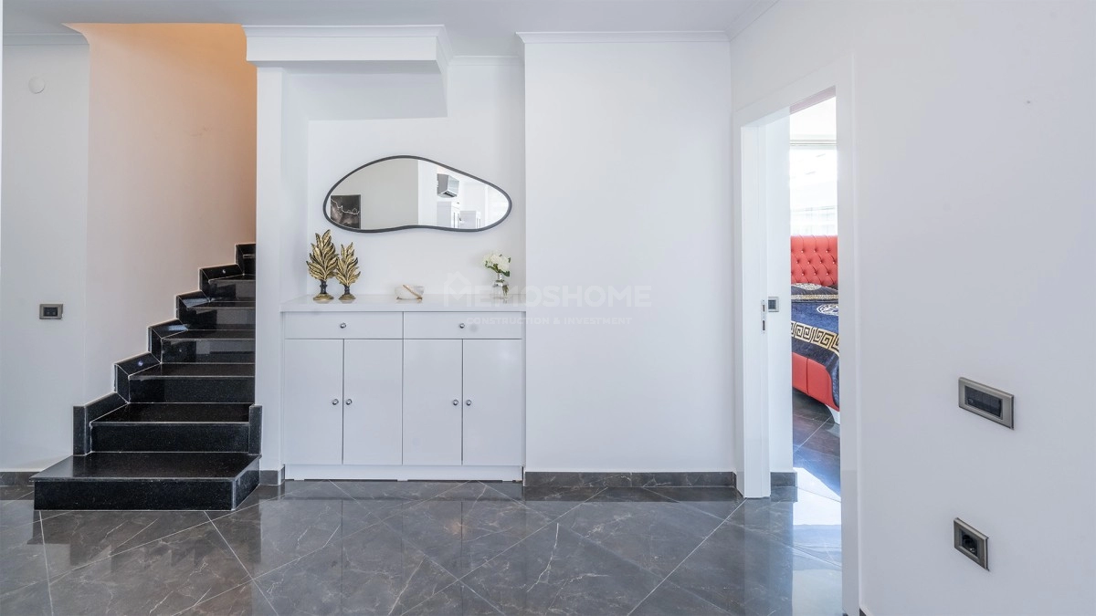 Oba Life Garden Luxury Penthouse