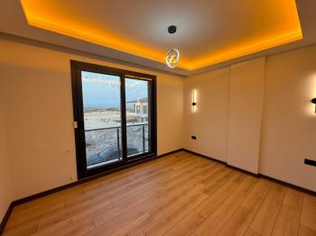 Didim'de Daire Parasına Satılık Villa