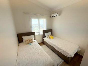 Didim'de Site İçerisinde Satılık Deniz Manzaralı 3+1 Dubleks