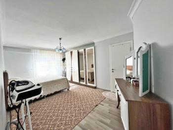 ALTIAĞAÇ MAH  SATILIK 3+1 DAİRE 1 KAT 110 M2 