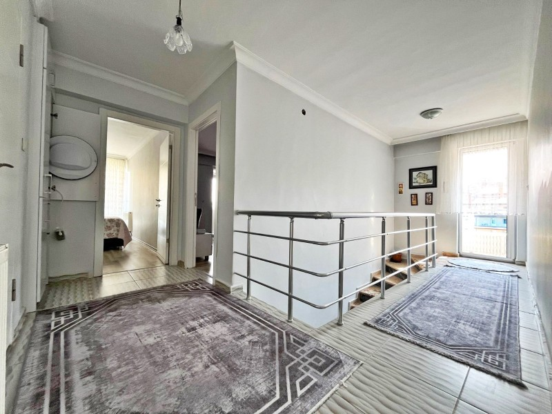 ALTIAĞAÇ MAH  SATILIK 3+1 DAİRE 1 KAT 110 M2 