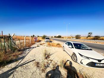 GÜVENAY - ÇORUM ANKARA YOLU ÜZERİ 13.KM KİRALIK 2.500 M² ARSA 