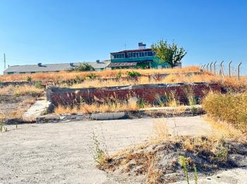 GÜVENAY - ÇORUM ANKARA YOLU ÜZERİ 13.KM KİRALIK 2.500 M² ARSA 