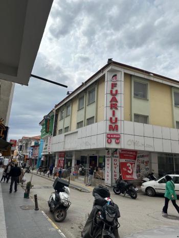Güvenay - Çorum Azap Camii Yanında 1200 M² Kiralık Komple İş Yeri