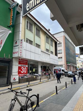 Güvenay - Çorum Azap Camii Yanında 1200 M² Kiralık Komple İş Yeri