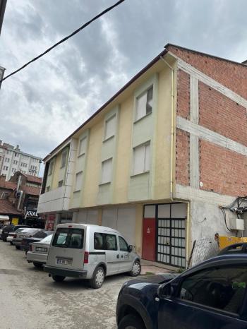 Güvenay - Çorum Azap Camii Yanında 1200 M² Kiralık Komple İş Yeri