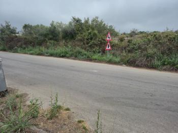 ASLAN'DAN SIRAÇTA DENİZ MANZARALI KÖY İÇİ İMARLI SATILIK BAÇHE