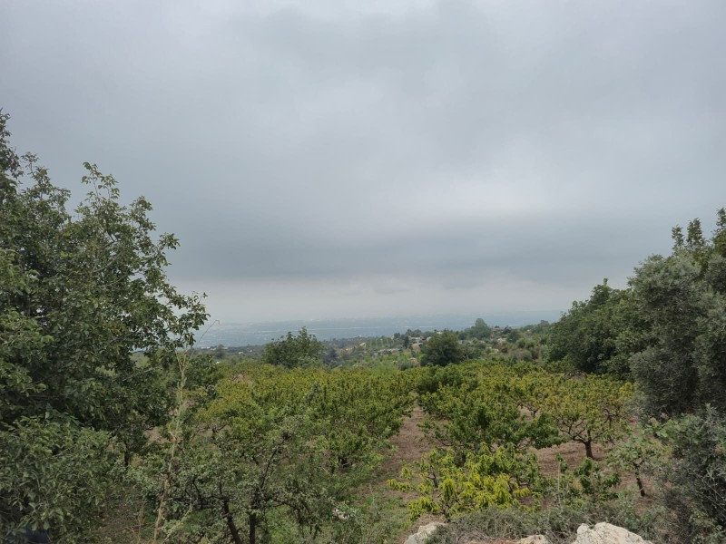 ASLAN'DAN SIRAÇTA DENİZ MANZARALI KÖY İÇİ İMARLI SATILIK BAÇHE