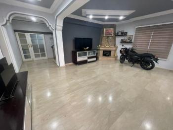 Lefkoşa Hamitköy'de Türk Koçanlı Bahçeli 5+1 SATILIK MÜSTAKİL VİLLA 