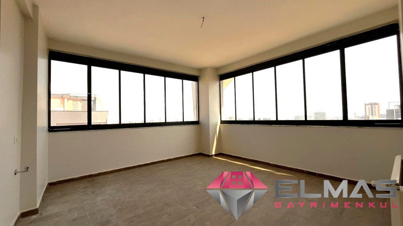 Elmas’tan Çiftlikköy’de Marka Projede Havuzlu Merkezi Sistem 4+1