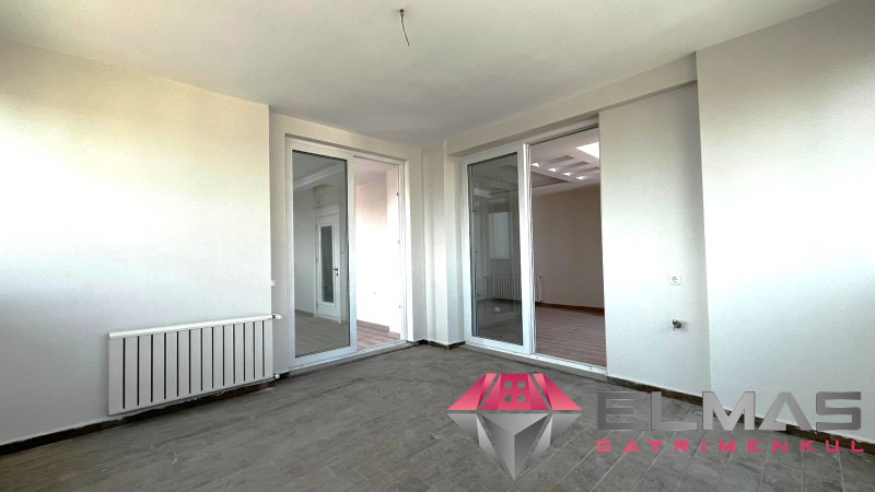 Elmas’tan Çiftlikköy’de Marka Projede Havuzlu Merkezi Sistem 4+1