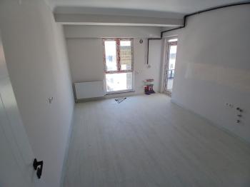 GÜVENAY - ÇORUM LOZAN EVLER ARKASI BEST BENZİNLİK KARŞISI SATILIK 3+1 DAİRE