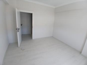 GÜVENAY - ÇORUM LOZAN EVLER ARKASI BEST BENZİNLİK KARŞISI SATILIK 3+1 DAİRE