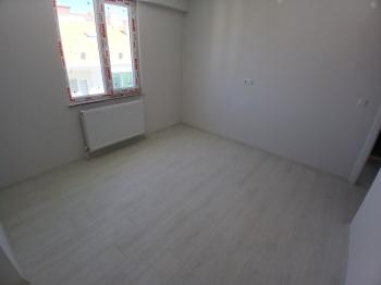 GÜVENAY - ÇORUM LOZAN EVLER ARKASI BEST BENZİNLİK KARŞISI SATILIK 3+1 DAİRE