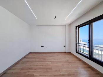 DİDİM AKBÜK MAHALLESİNDE FULL DENİZ MANZARALI,MÜSTAKİL HAVUZLU VE OTOPARKLI 4+1 SATILIK VİLLA