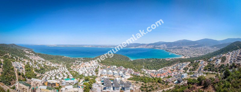 DİDİM AKBÜK MAHALLESİNDE FULL DENİZ MANZARALI,MÜSTAKİL HAVUZLU VE OTOPARKLI 4+1 SATILIK VİLLA