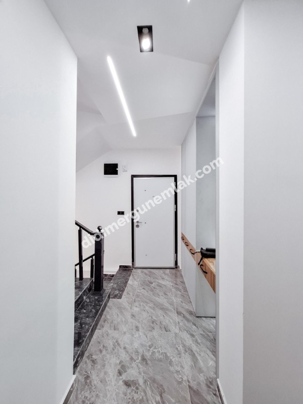 DİDİM AKBÜK MAHALLESİNDE FULL DENİZ MANZARALI,MÜSTAKİL HAVUZLU VE OTOPARKLI 4+1 SATILIK VİLLA