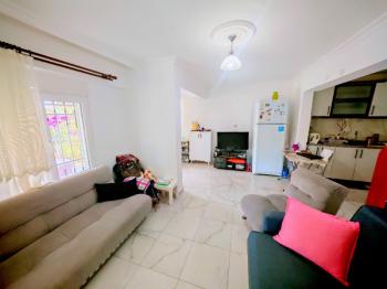 Didim'de Satılık Yazlık - Denize 500 Metre Mesafede, Sağtur'da Tripleks Villa