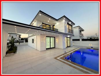 Didim'de Satılık Tam Müstakil Villa