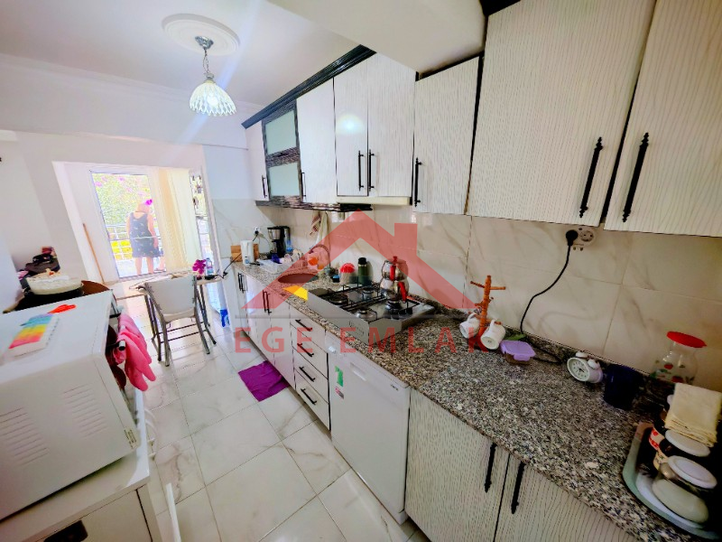 Didim'de Satılık Yazlık - Denize 500 Metre Mesafede, Sağtur'da Tripleks Villa