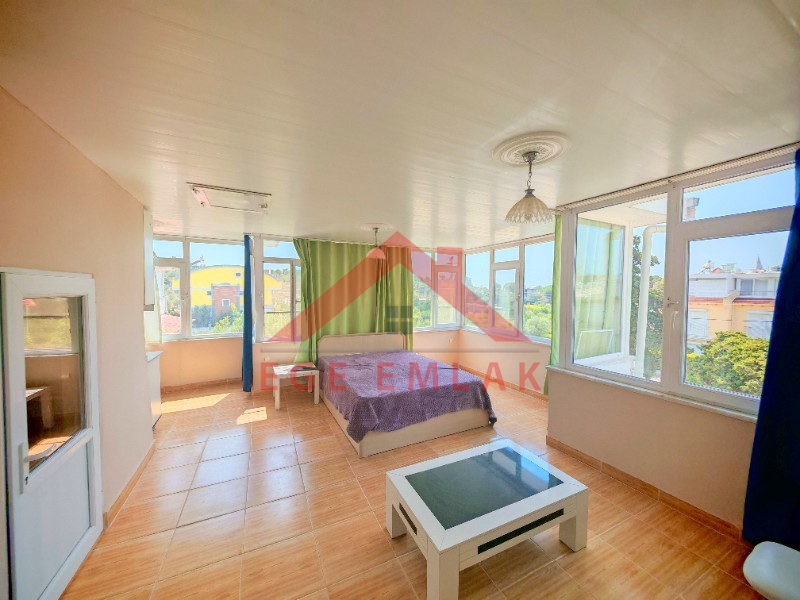 Didim'de Satılık Yazlık - Denize 500 Metre Mesafede, Sağtur'da Tripleks Villa