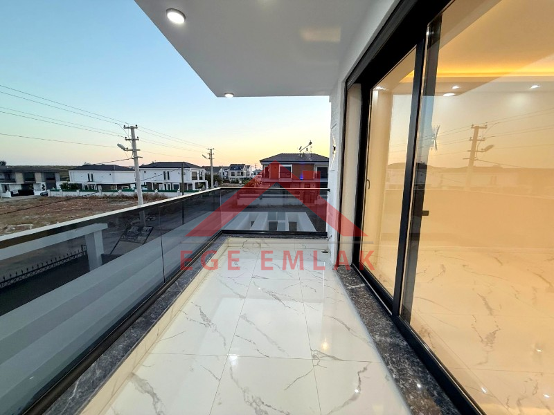 Didim'de Satılık Tam Müstakil Villa