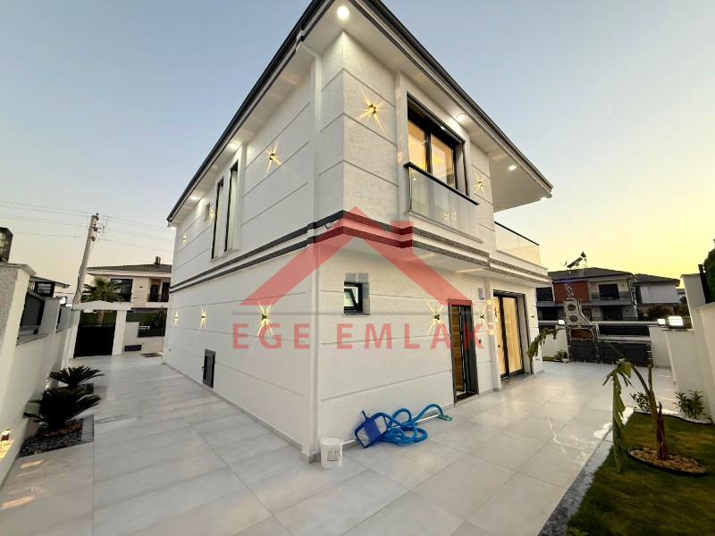 Didim'de Satılık Tam Müstakil Villa