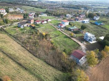 Kandıra Çamkonak'ta Denize Yakın Tarla