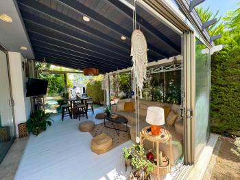 Tek Yetkili KKTC Girne Yeşiltepe nin Bitiminde Özel Dekorasyonlu 4+1 Satılık Villa