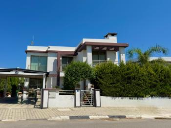 Tek Yetkili KKTC Girne Yeşiltepe nin Bitiminde Özel Dekorasyonlu 4+1 Satılık Villa