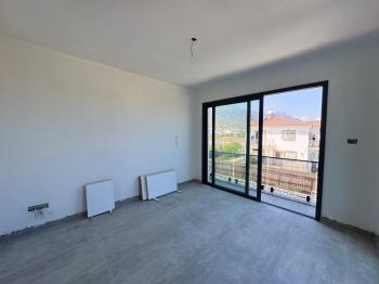 KKTC Girne Alsancak ta Satılık Özel Havuzlu 3+1 Villa