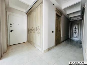 ASLAN'DAN MEZİTLİ DE HAVUZLU BEYAZ EŞYALI VE KLİLMALI LÜX 4+1