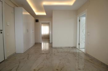 ASLAN'DAN DENİZE SIFIR SİTEDE HAVUZLU GENİŞ 3+1