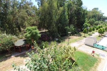 ASLAN'DAN DENİZE SIFIR SİTEDE HAVUZLU GENİŞ 3+1