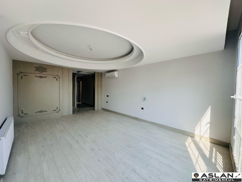 ASLAN'DAN MEZİTLİ DE HAVUZLU BEYAZ EŞYALI VE KLİLMALI LÜX 4+1