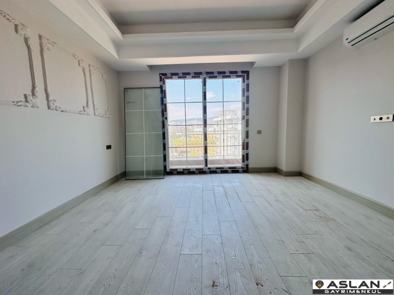 ASLAN'DAN MEZİTLİ DE HAVUZLU BEYAZ EŞYALI VE KLİLMALI LÜX 4+1