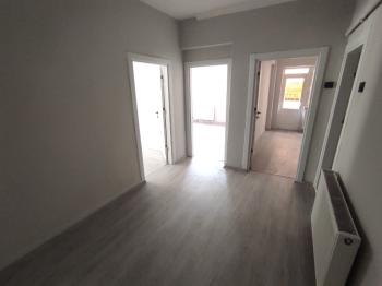 GÜVENAY - ÇORUM KALE POLİS LOJMANLARI MEVKİ KİRALIK 3+1 DAİRE