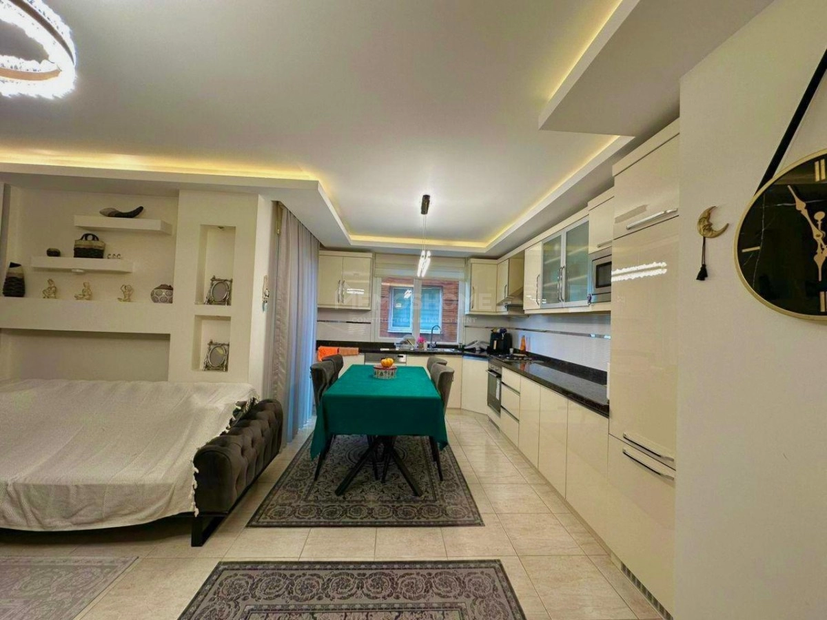 Oba Flower Garden III