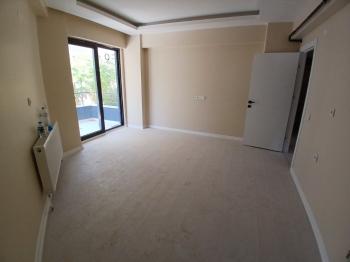 GÜVENAY - ÇORUM ULUKAVAK ÖZRAHMAN CAMİİ YANI SATILIK SIFIR  1+1 DAİRE