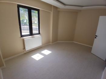 GÜVENAY - ÇORUM ULUKAVAK ÖZRAHMAN CAMİİ YANI SATILIK SIFIR  1+1 DAİRE