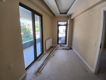 GÜVENAY- ÇORUM ULUKAVAK ÖZRAHMAN CAMİİ YANI SATILIK SIFIR  2+1 DAİRE