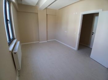 GÜVENAY - ÇORUM ULUKAVAK ÖZRAHMAN CAMİİ YANI SATILIK SIFIR 3+1 DAİRE