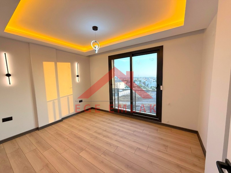 Didim'de Deniz Manzaralı 3+1 Villa