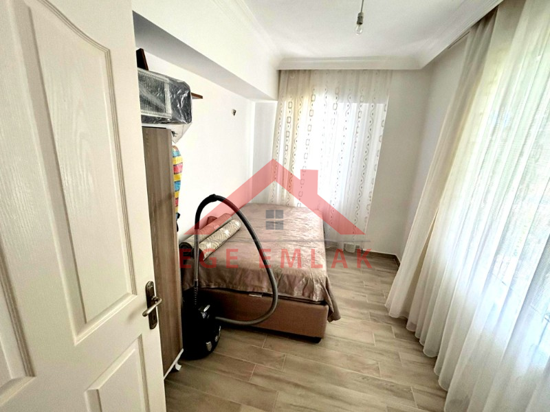 Didim'de Havuzlu  Site İçerisinde  2+1 Eşyalı Satılık Daire