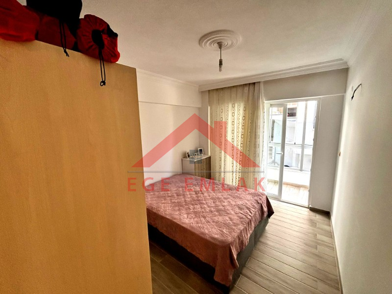 Didim'de Havuzlu  Site İçerisinde  2+1 Eşyalı Satılık Daire