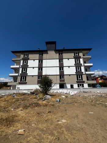 ÜNİVERSİTE BÖLGESİNDE SATILIK 2+0 DAİRE