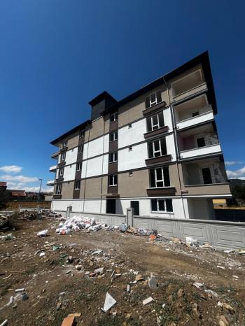 ÜNİVERSİTE BÖLGESİNDE SATILIK 2+0 DAİRE