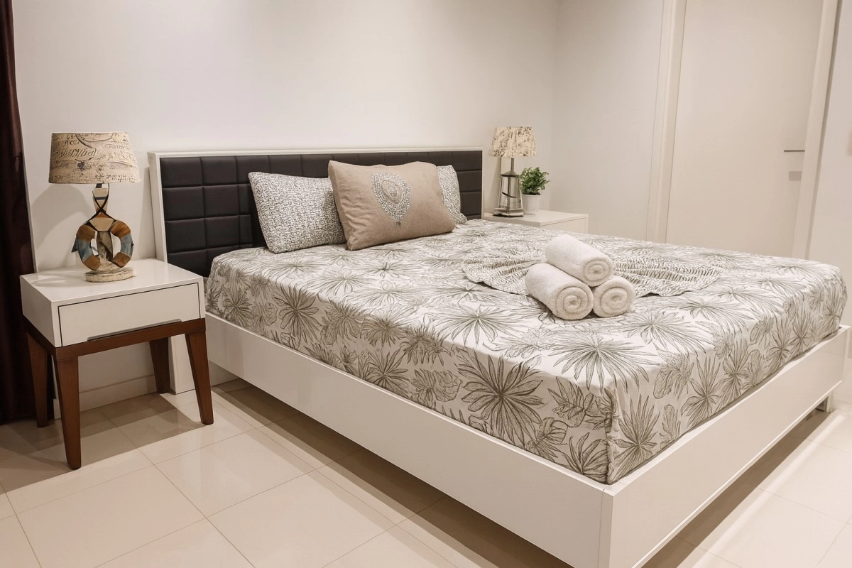 Granada Boutique Møblert 2+1